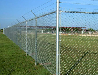 chainlink-fencing1